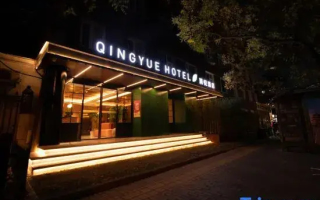 Qingyue Hotel
