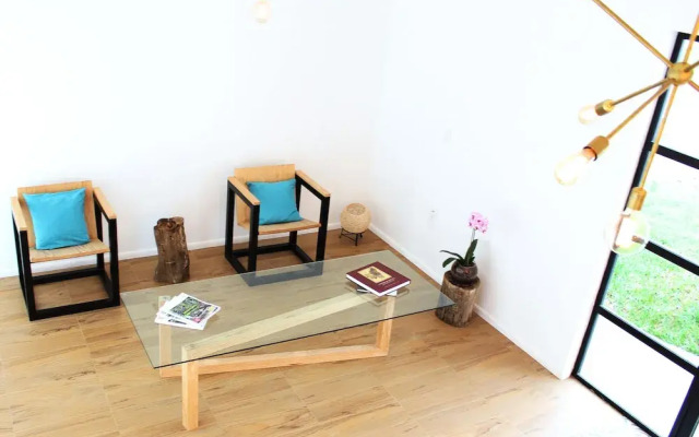 Lila & Co Hotel Boutique