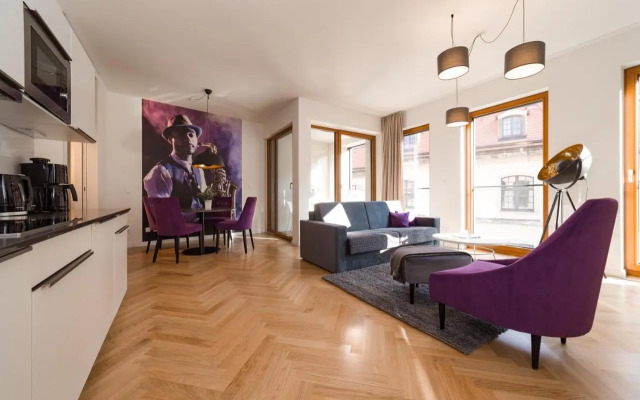 Modernes Apartment am Neumarkt