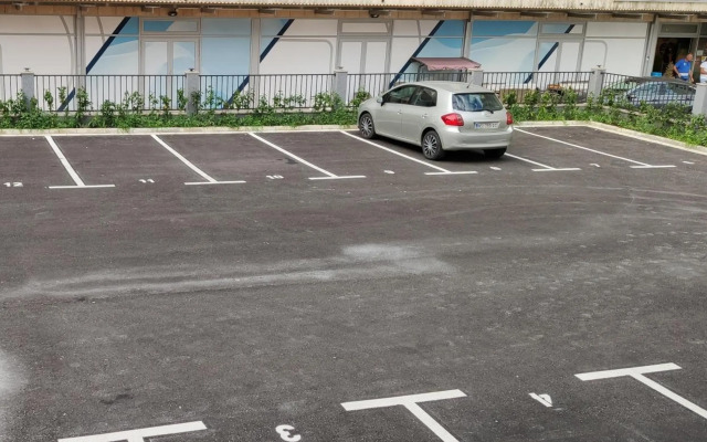 Spacious Modern New 48 m2 flat + free parking