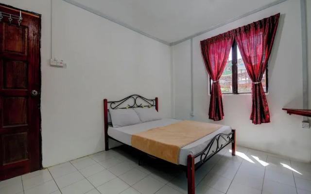 OYO HOME 90800 Rumah Pangi Homestay