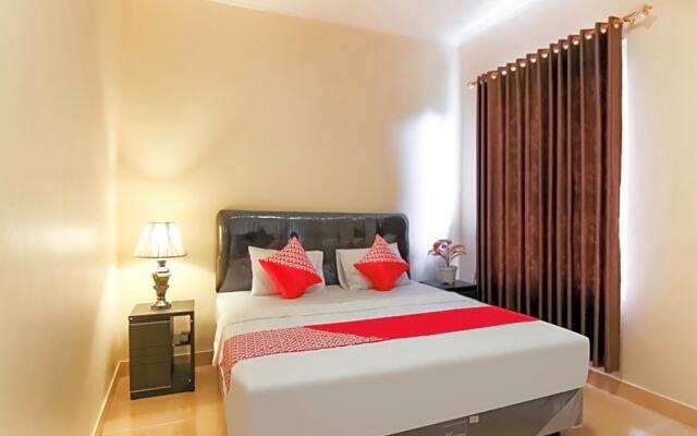 OYO 90186 Grand Aster