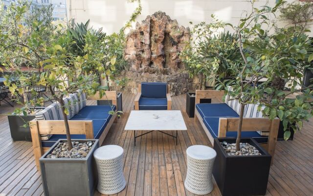 Hotel Praktik Rambla