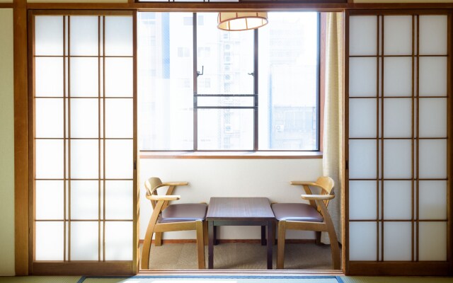 Yamatoya Honten Ryokan Osaka