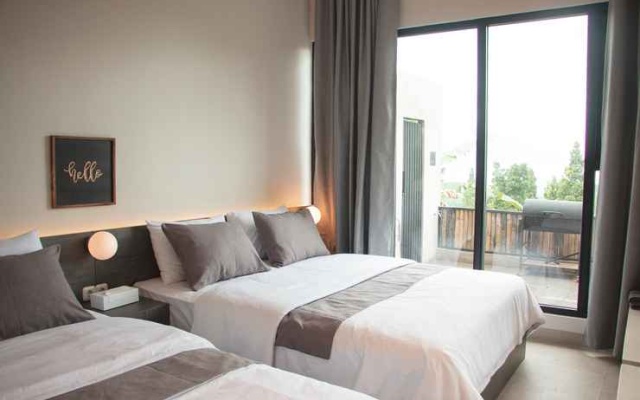 Villa Moo - Mood on & on – Guest Rooms – Megamendung