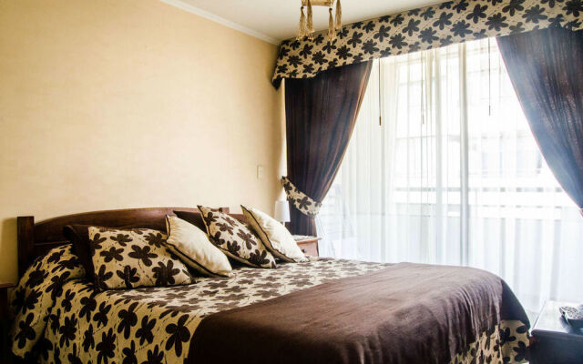 Almond Suites General Jofré