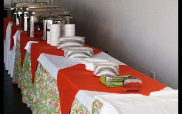 Hotel Manantial