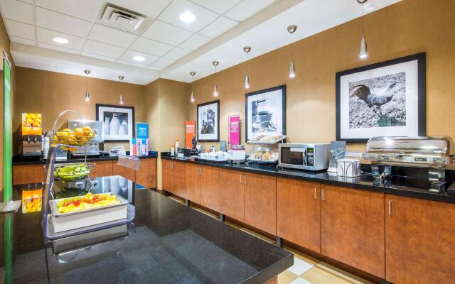 Hampton Inn & Suites Oklahoma City - South