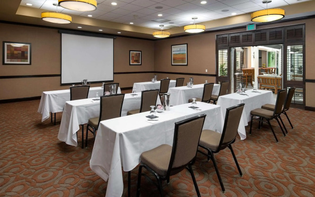 Jamaica Bay Inn Marina Del Rey,Tapestry Collection by Hilton