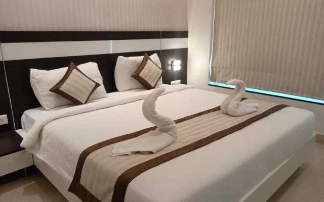 Yuvraj Palace Inn