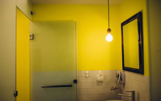 So Art Guesthouse & Hostel
