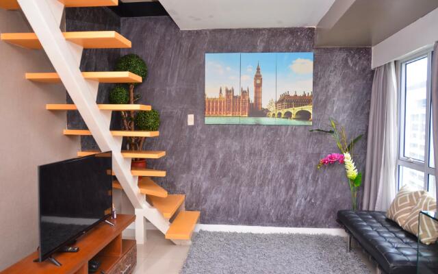 Oasis Regency@Fort Victoria