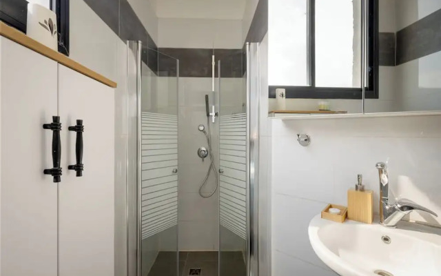 Bahai Gardens Penthouse by Sea N' Rent