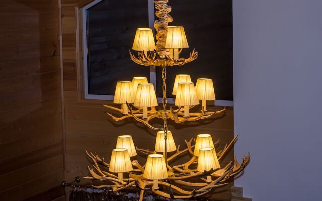 Загородный отель «Лесное озеро»