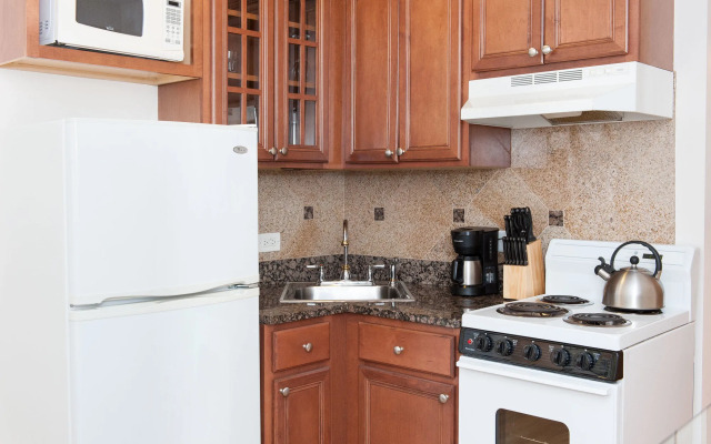 Airy Studio in Gold Coast by Sonder