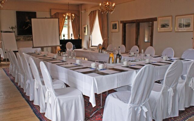 Fletcher Hotel-Restaurant Kasteel Erenstein