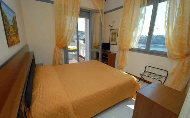 Hotel Ristorante Baia del Sorriso