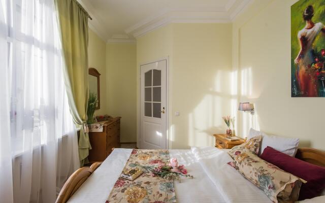 GMApartments on Bolshaya Dmitrovka Street 21