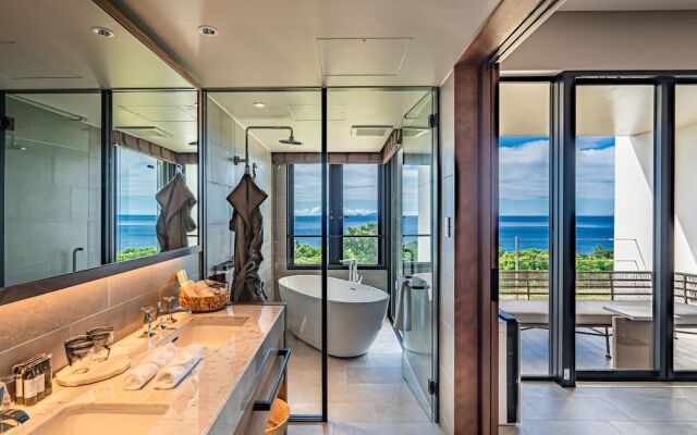 One Suite THE GRAND