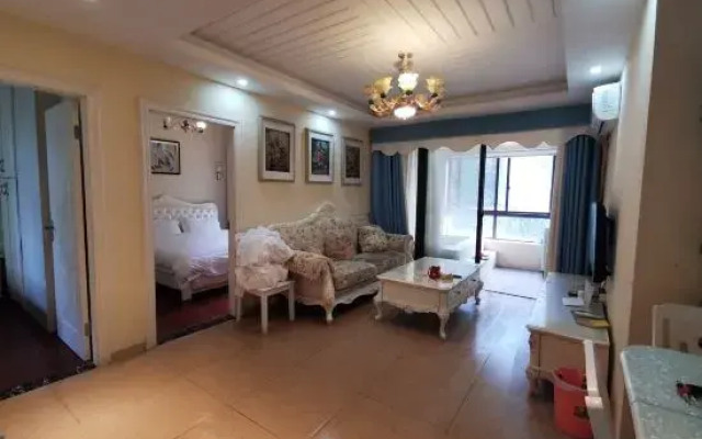 Yichun Huge Hot Spring Holiday Villa