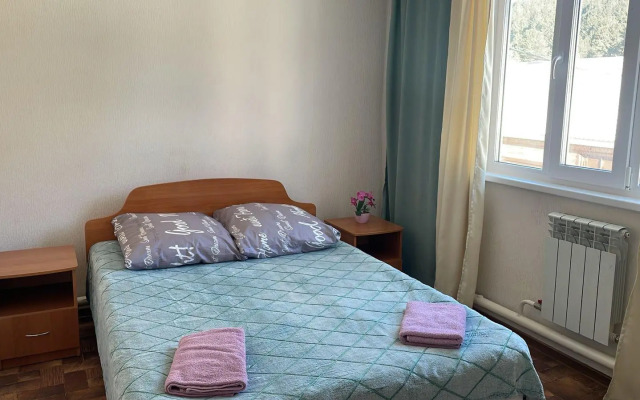 Кедр Золотой