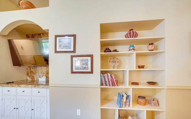 Hot Tub & Game Room: Scenic Sedona Home!