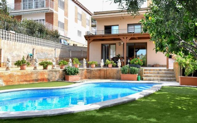 Agradable Casa Con Piscina A 5´Del Mar