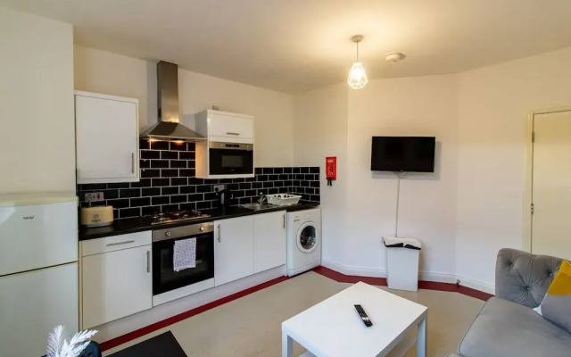 Impeccable 2-bed Apartment in Gateshead