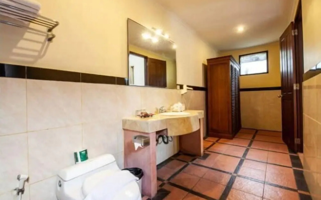 PB - 10BR · 10-BR Private Pool Villa Walk to Seminyak Beach