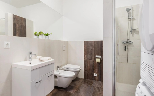 Codelli Deluxe City Centre Apartments