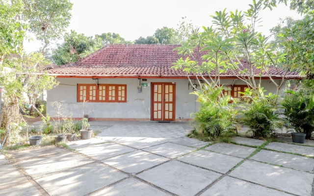 Omah Nggunung Cafe & Homestay