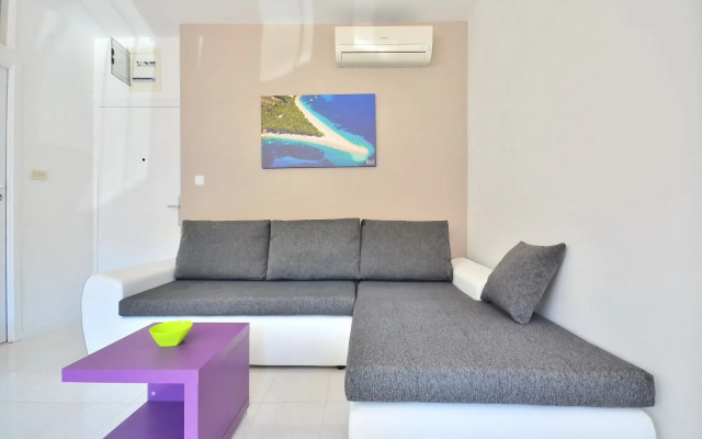 BRETIA apartments & more