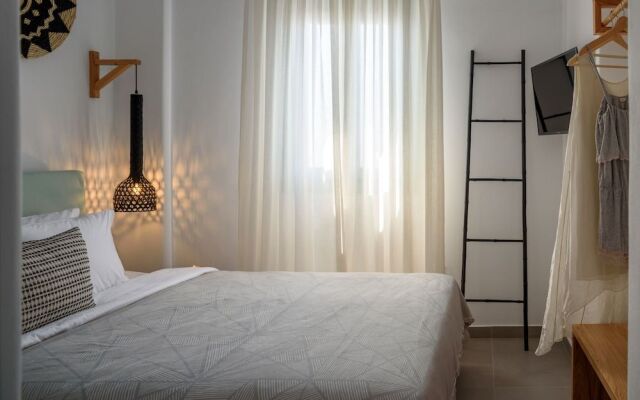 Samsara - Santorini Luxury Retreat