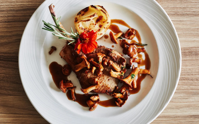 FETZ - Das Loreley Hotel