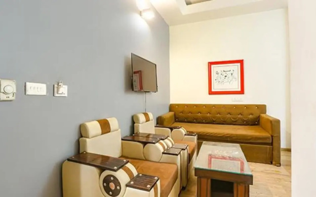 Fabhotel Sky Land