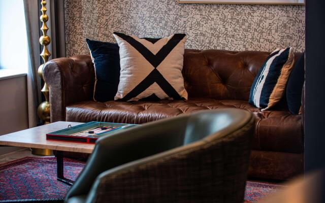 West End Washington DC, Tapestry Collection by Hilton