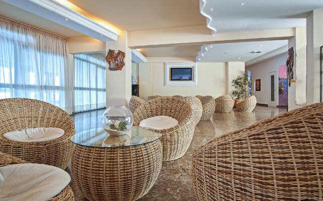 Caposkino Park Hotel