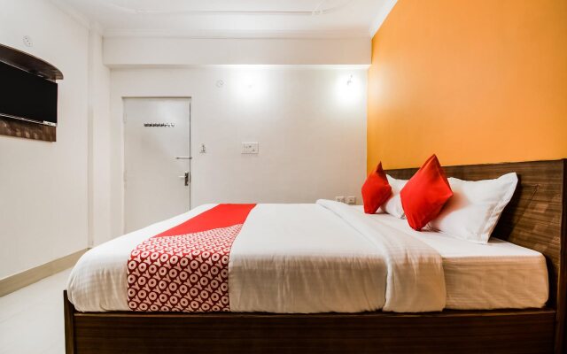 Hotel Mega Royal By OYO Rooms