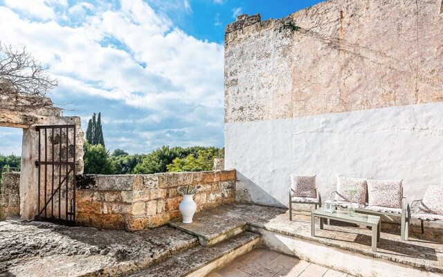 Quaint Holiday Home in Lecce Apulia near Town Center