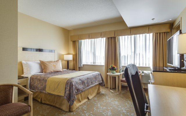 Monte Carlo Inn & Suites Downtown Markham