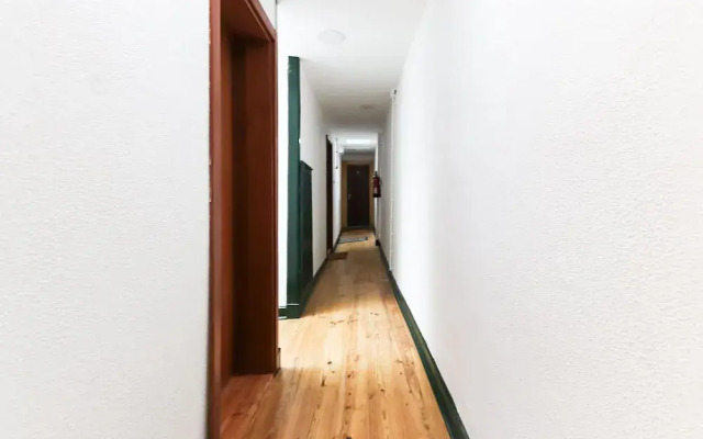 Charming Santos by Homing