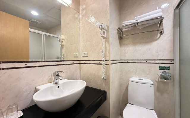 CHIENTAN Youth Hotel