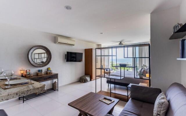 BRISA Beachfront Studio- Amazing Oceanview