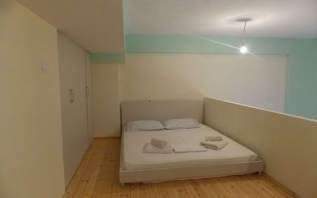 Angela Apartments