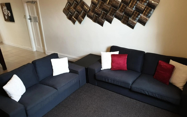 Balcony On Sixth Lodge