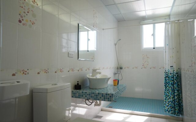 Summer Breeze B&B