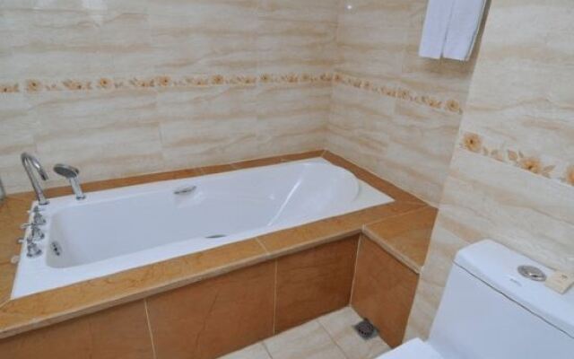 Wu Zhou Hotel