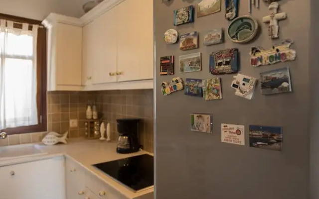 Villa House in Andros