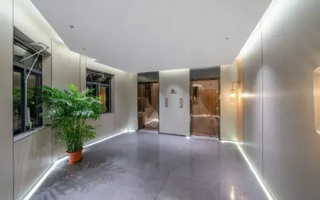 Sif Hotel