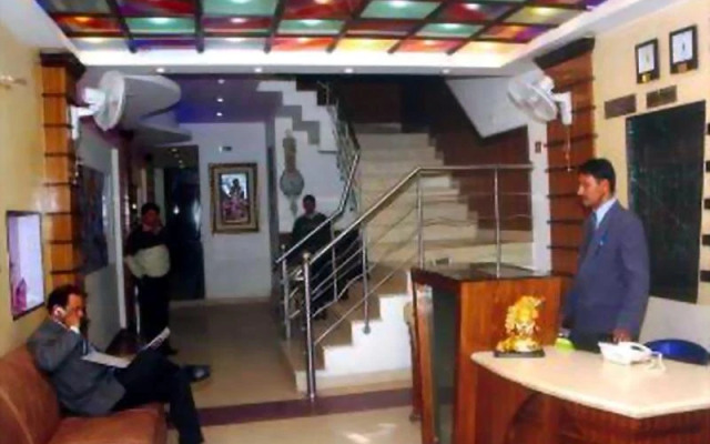 Hotel Karat 87 by OYO Rooms